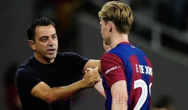 每体:哈维希望德容复出战皇马 球员有望加入合练